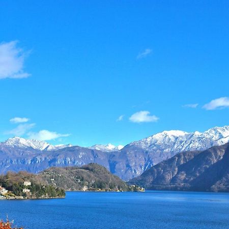 Apartment With Lake View 살라코마시나 외부 사진